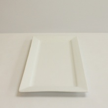 plat-blanc-porcelaine